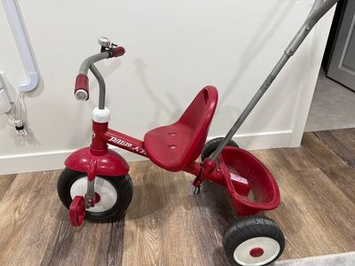 Radio Flyer tricycle with push handle