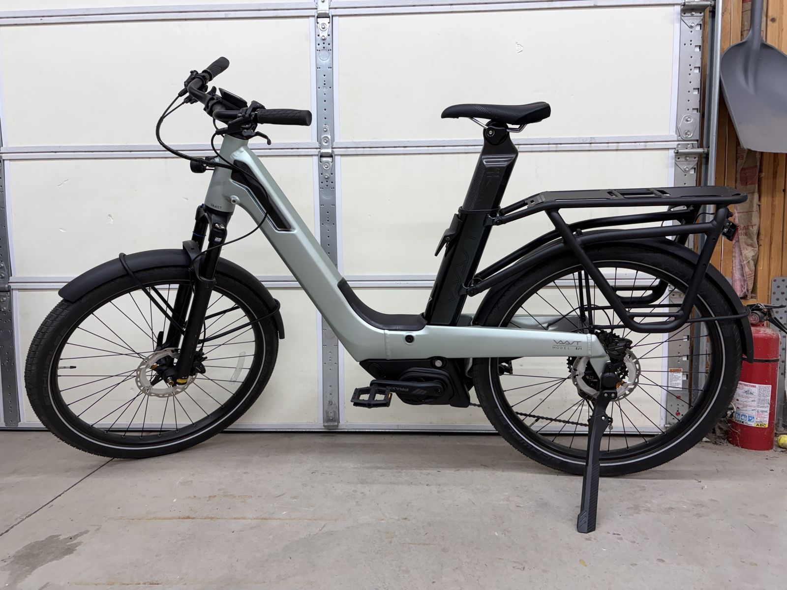VAAST E/1 Electric Commuter Bike - Size L