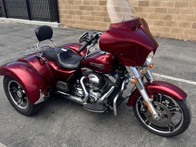 2016 Harley Davidson Freewheeler - Trike - WAY UNDER BOOK VALUE - Free Wheeler -