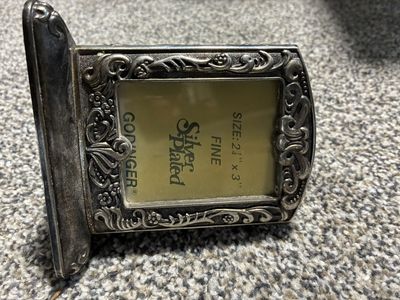 Vintage Silver triple tripod picture frame