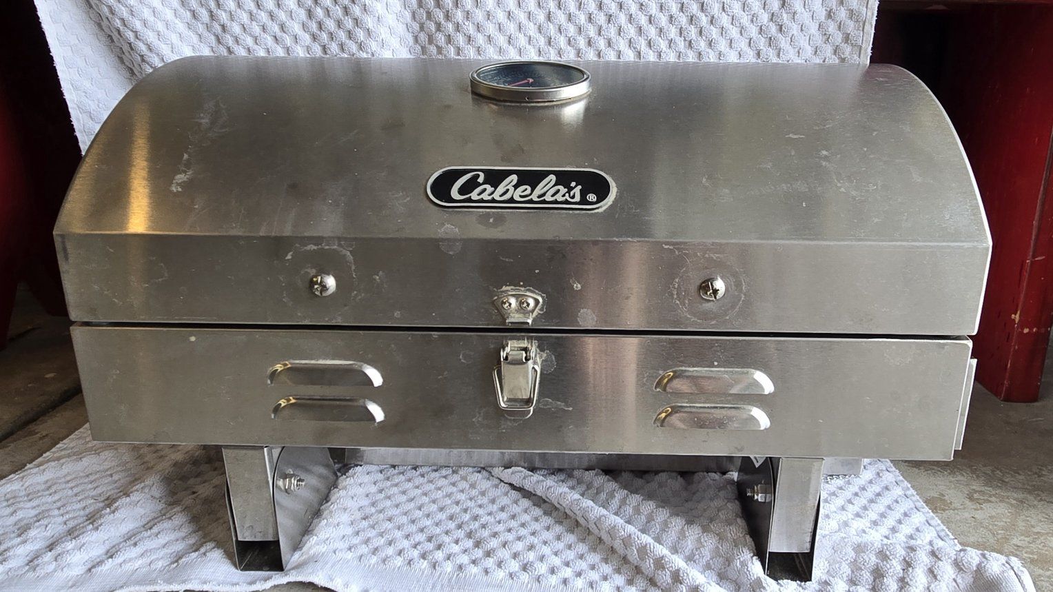 Cabela's Stainless Steel Table Top Portable Propane Gas Grill