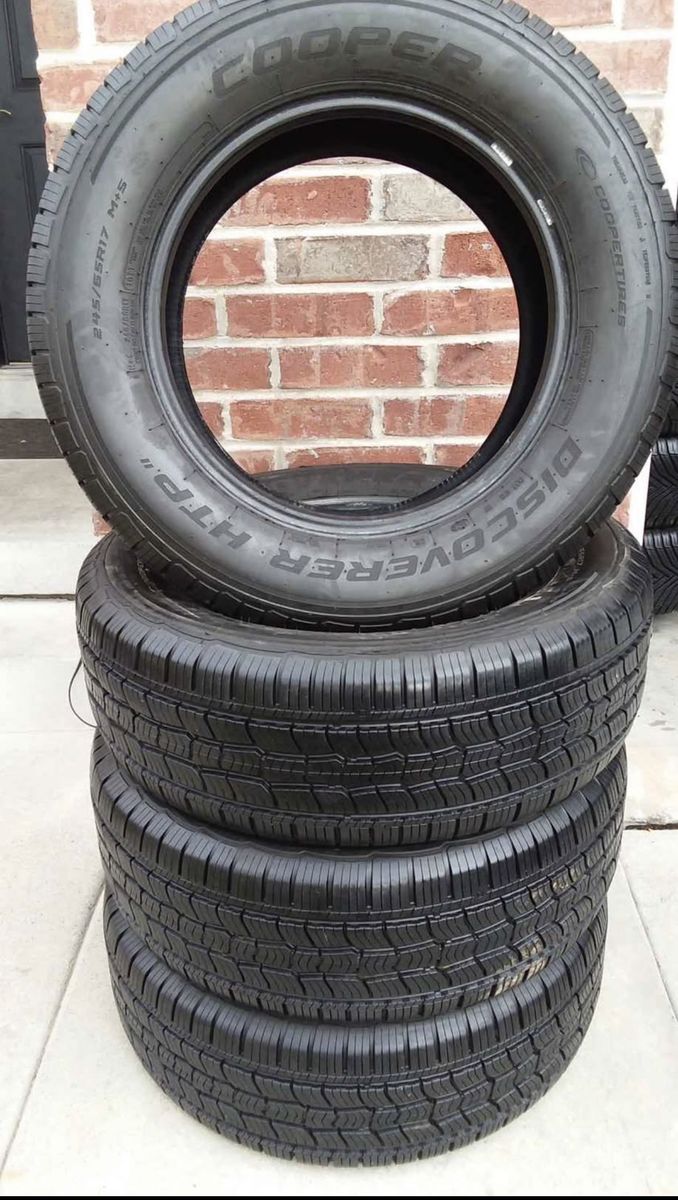 Set of 4  245/65R17 Discoverer HTP Il