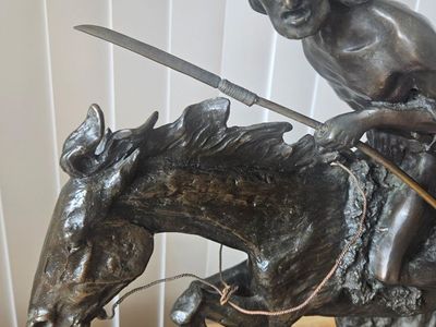 Bronze sculpture "the Cheyenne"