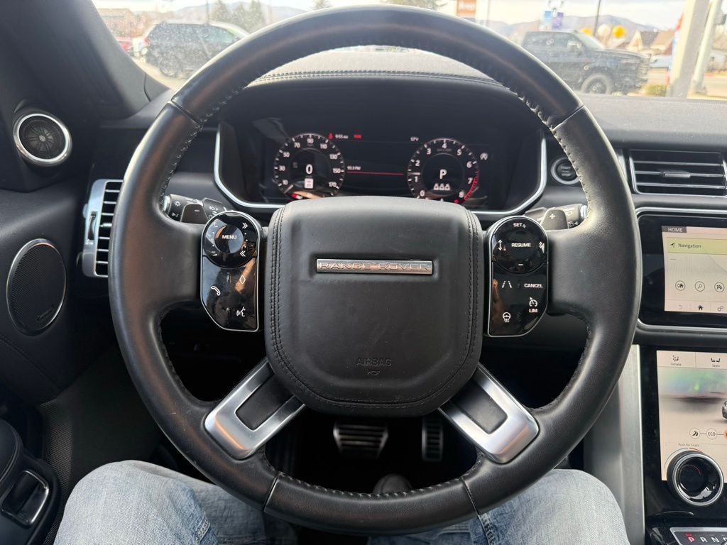 Main image 6