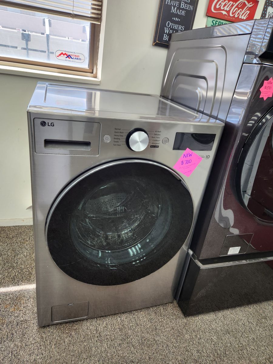 Brand New! LG 5.0 cf Frontload Washer