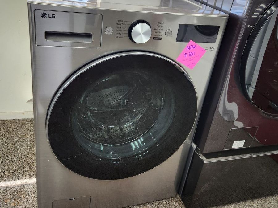Main image 1