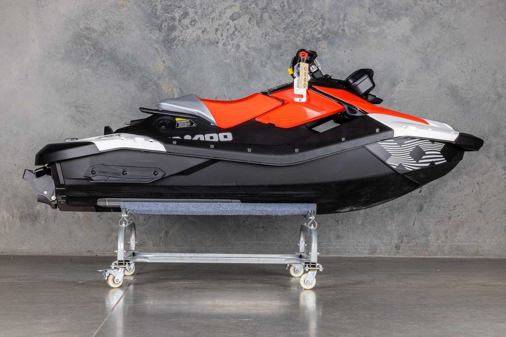 2026 Sea-Doo Spark™ Trixx for 1 Rotax® 900 ACE™ - 90 iBR and Audio