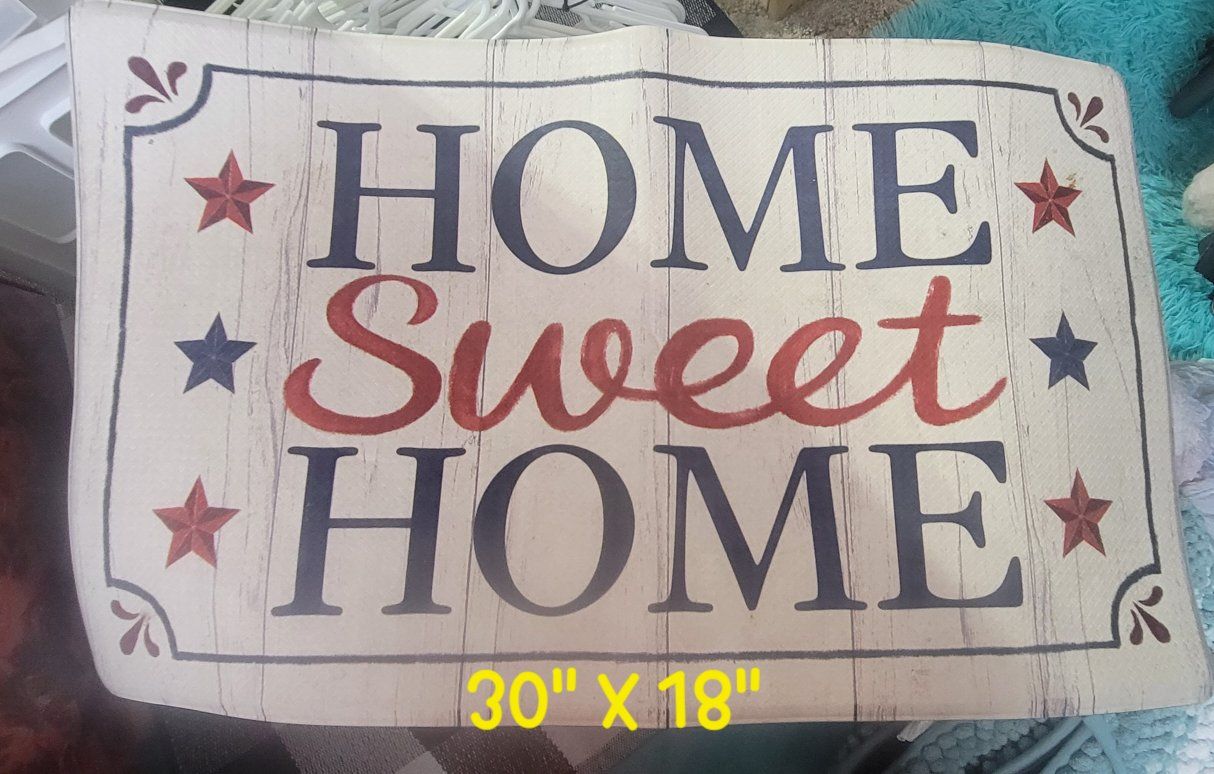 Patriotic 4th of July Holiday Decor Signs and Centerpieces