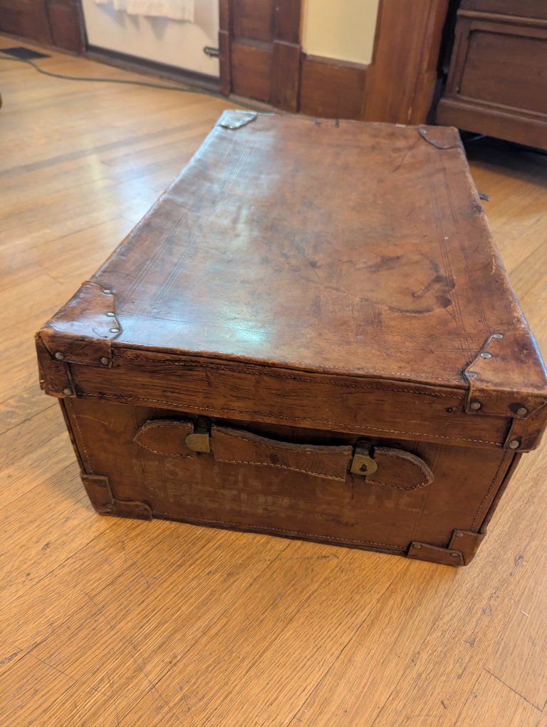 Main image 2