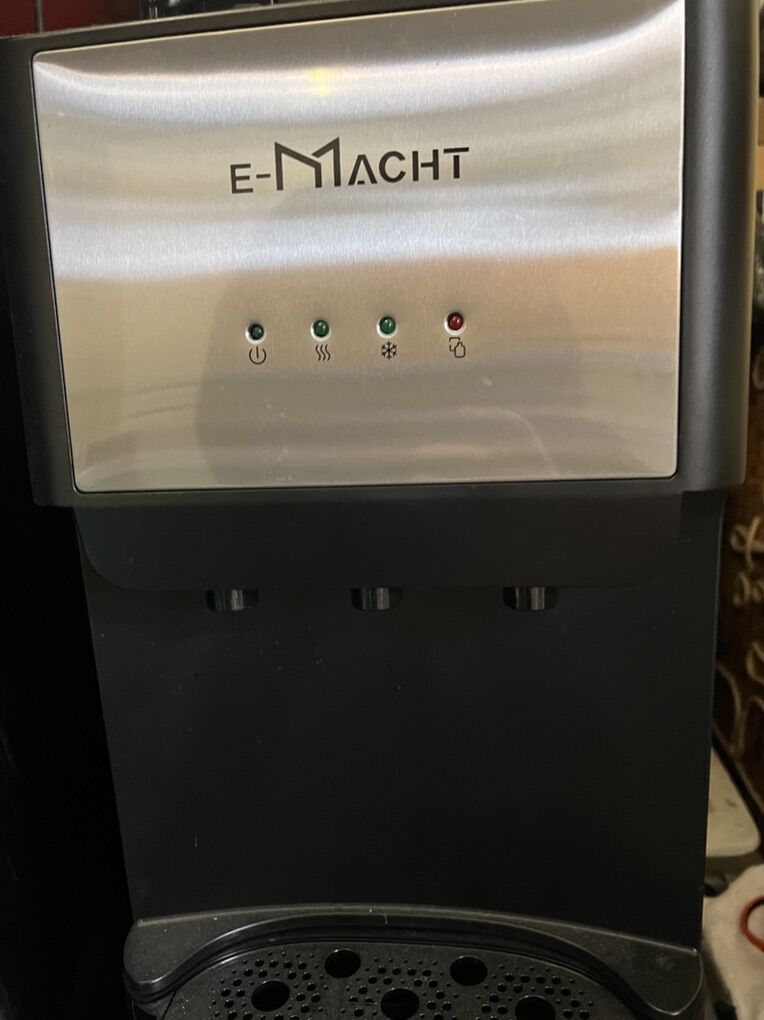 Water Dispenser