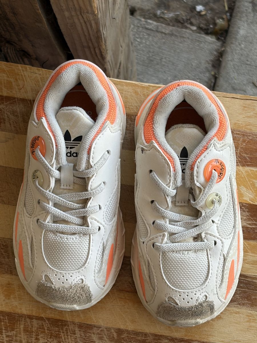 Adidas 6 baby
