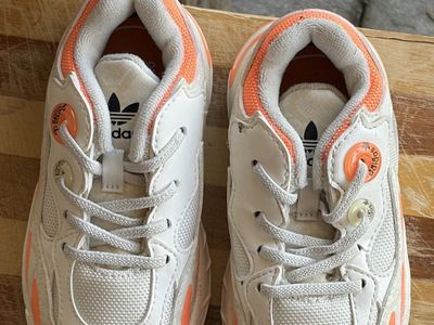 Adidas 6 baby