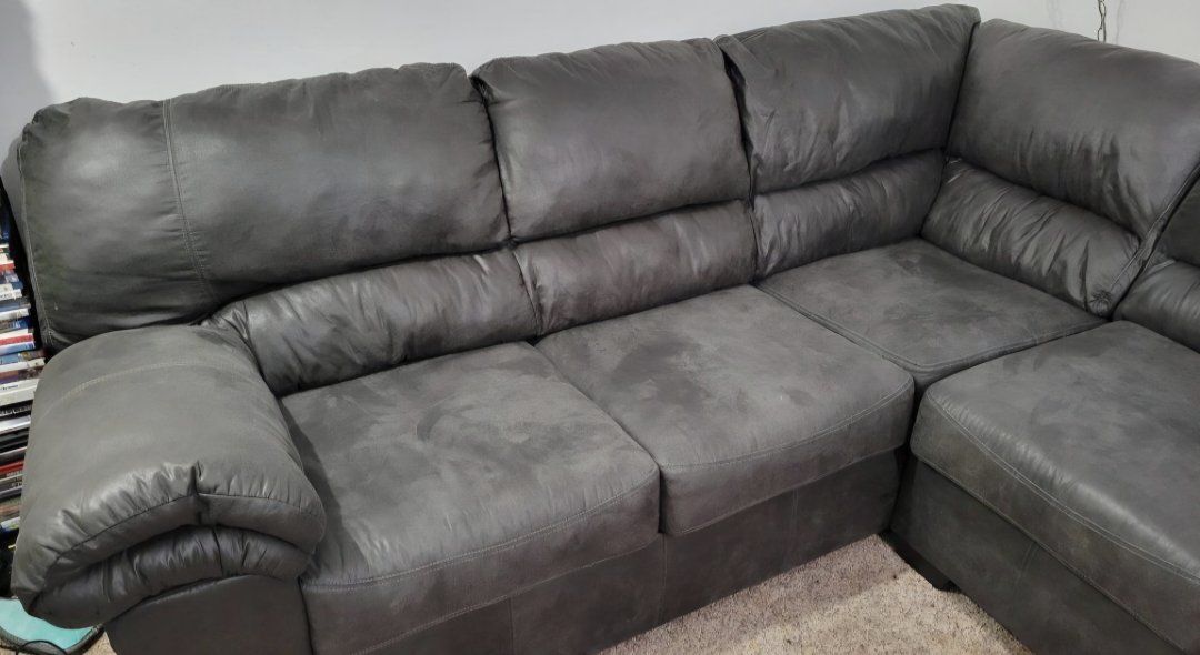 Main image 3
