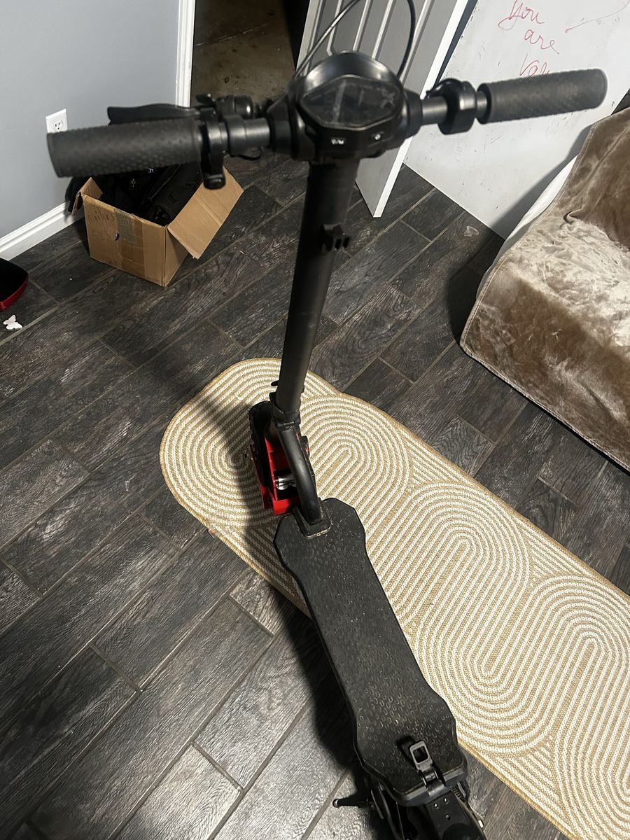 Tigloon snow scooter w tracks priced to sell quick