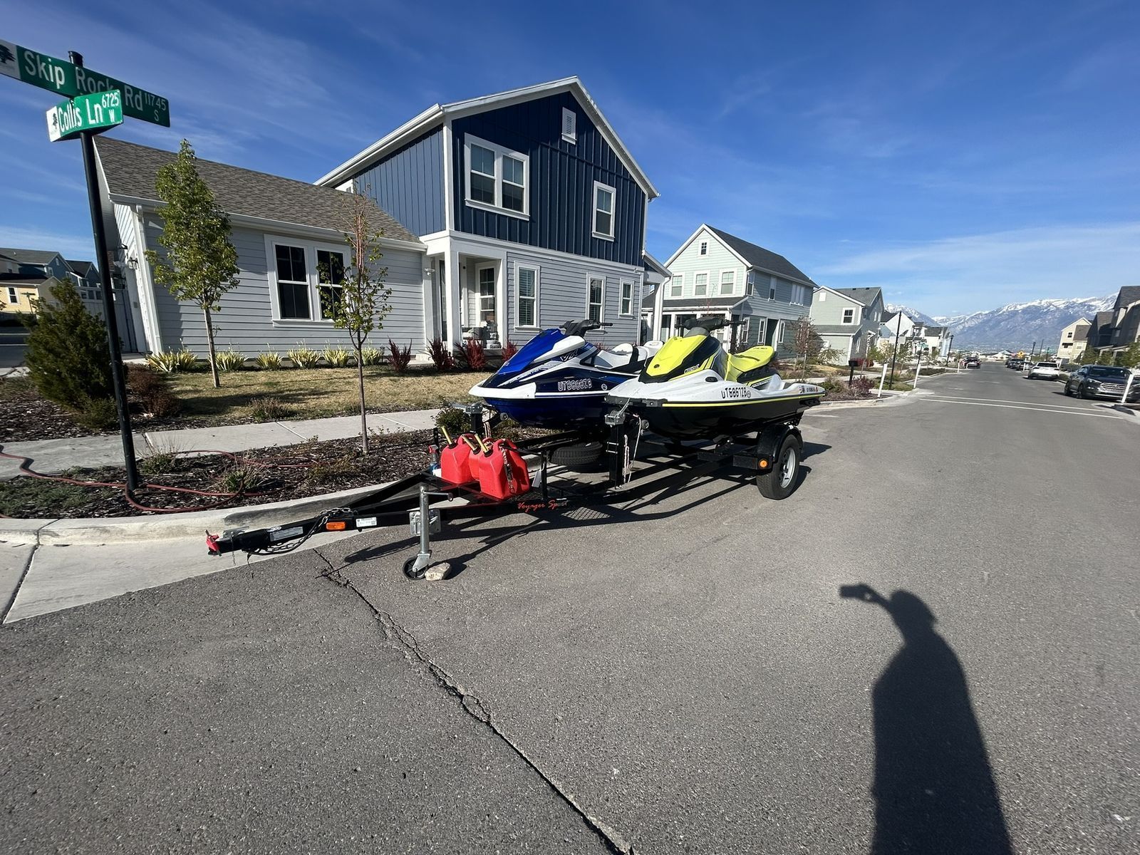 2-2020 Yamaha Waverunners (Jet Skis) (VX-Cruiser HO-46Hrs) & (EX-43Hrs) Includes Trailer