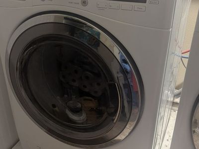 2014 Kenmore Front-Load Washer & Dryer Set (LG Built) – Read Desc.