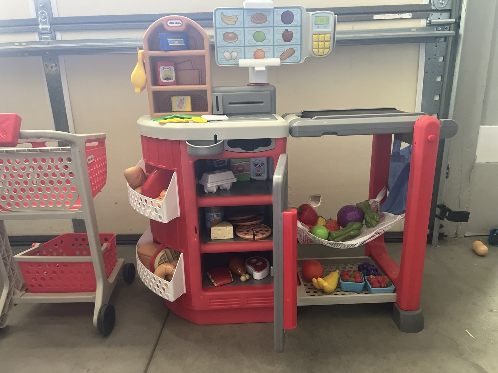 Little Tikes shop n learn