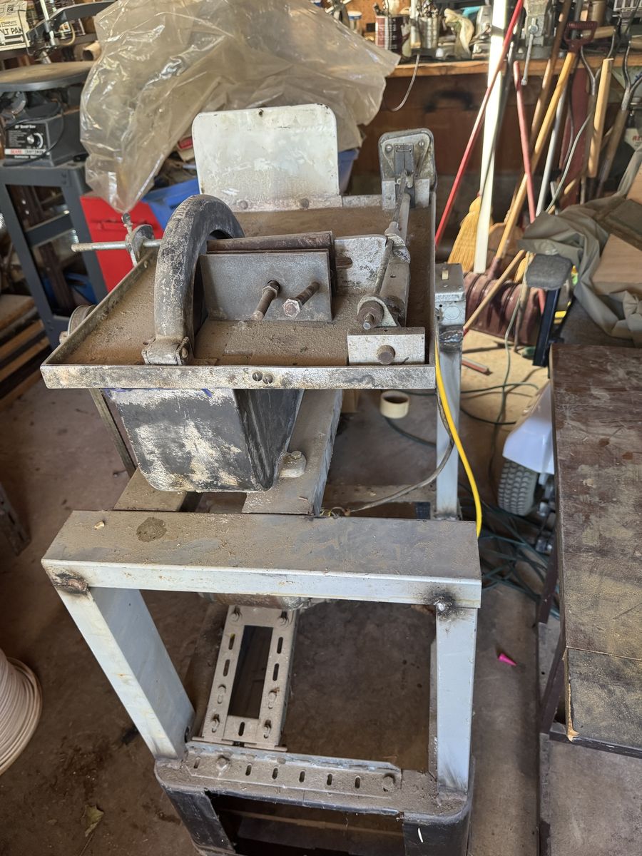 Lapidary equipment