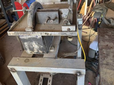 Lapidary equipment