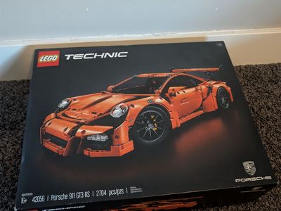 LEGO Technic Porsche 911 GT3 RS 42056 - USED