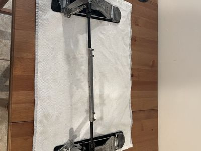 DW 7000 Series Double Pedal