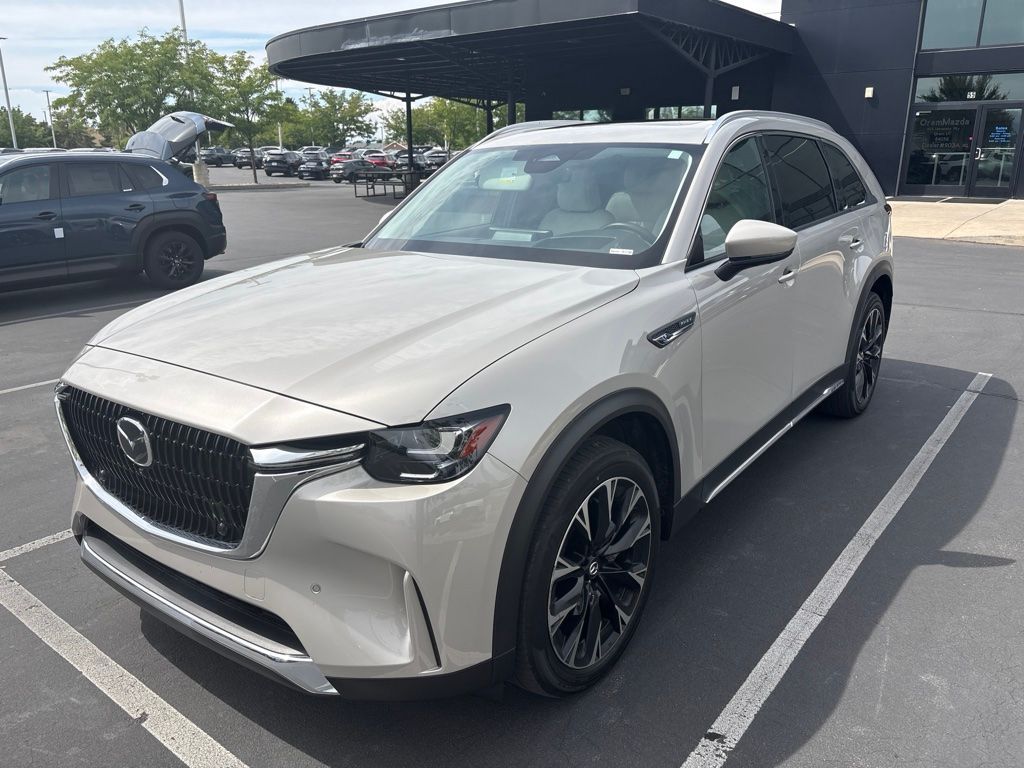 2025 Mazda CX-90 Plug-in Hybrid Premium Plus