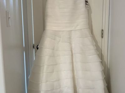 Beautiful da Vinci wedding dress