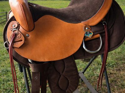 Saddle