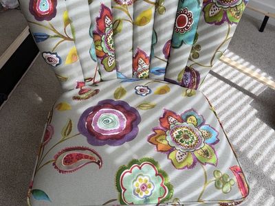 Flower Accent Chair