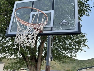 Basketball Hoop