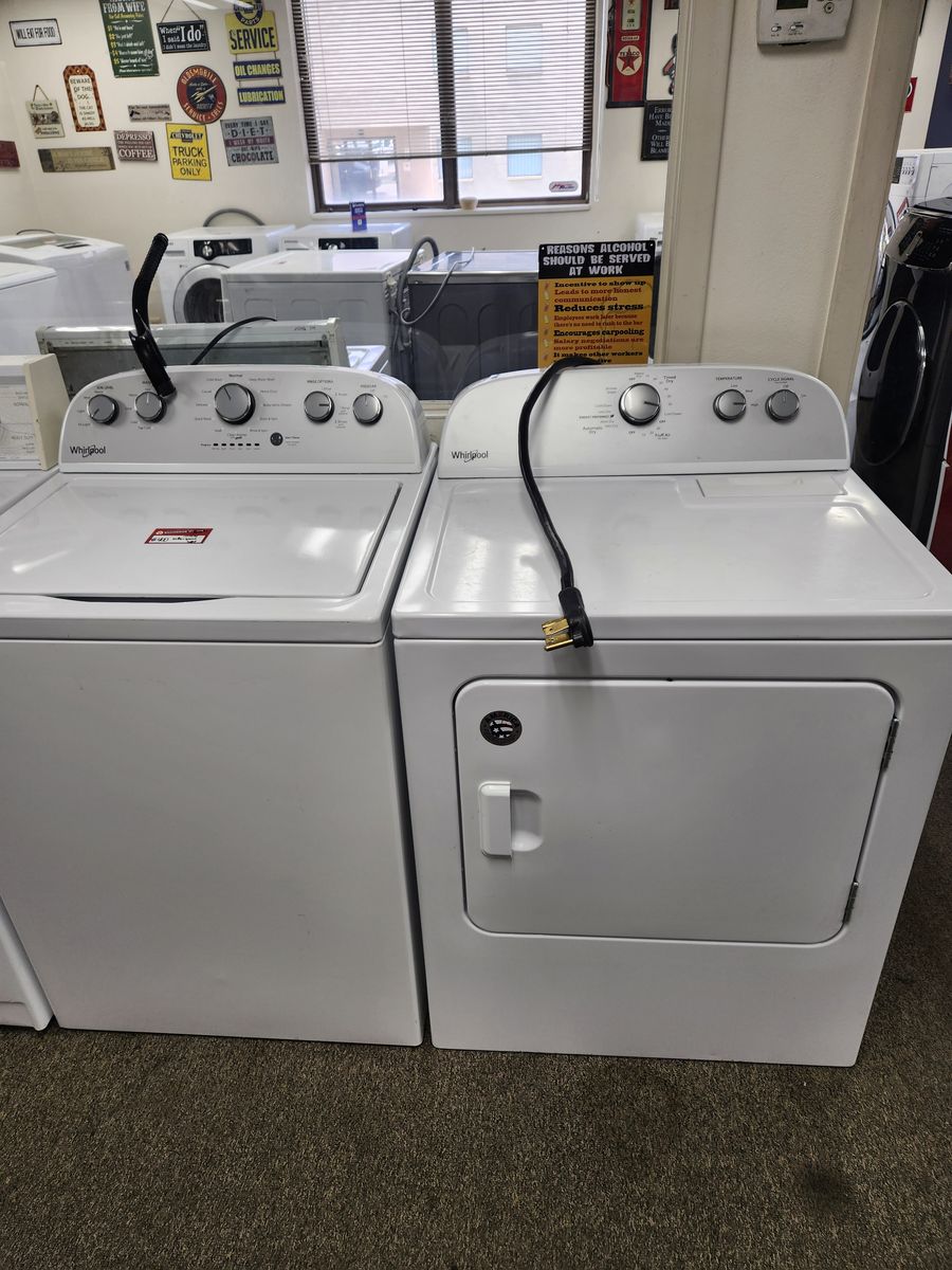 Whirlpool White Top Load Washer & Dryer Set - Gently Used, Great Condition