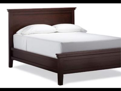 Pottery Barn Queen Bedroom Set