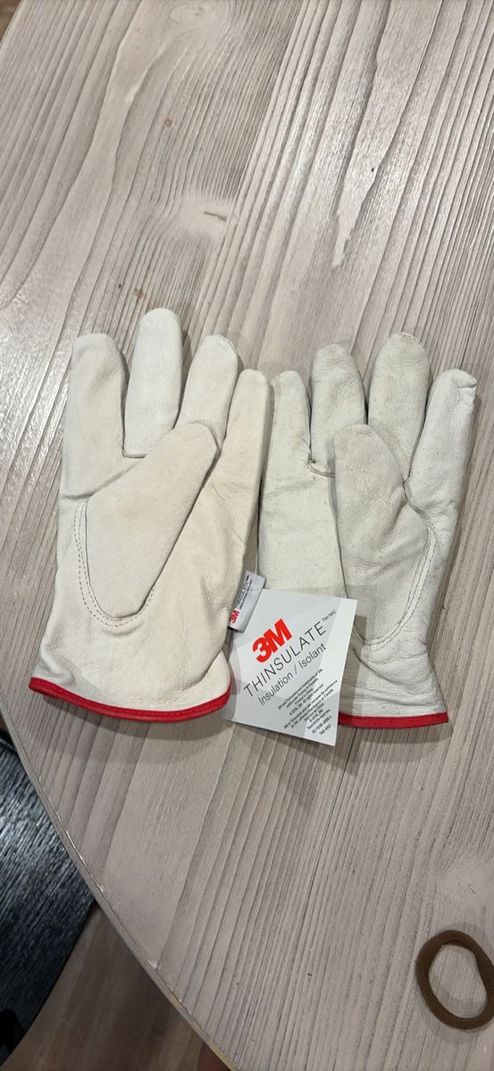 Insulated Leather Gloves