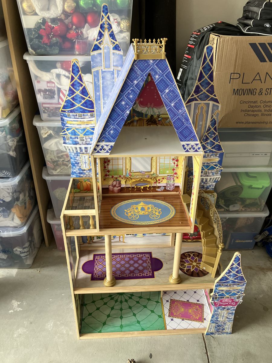 Disney princess barbie doll house