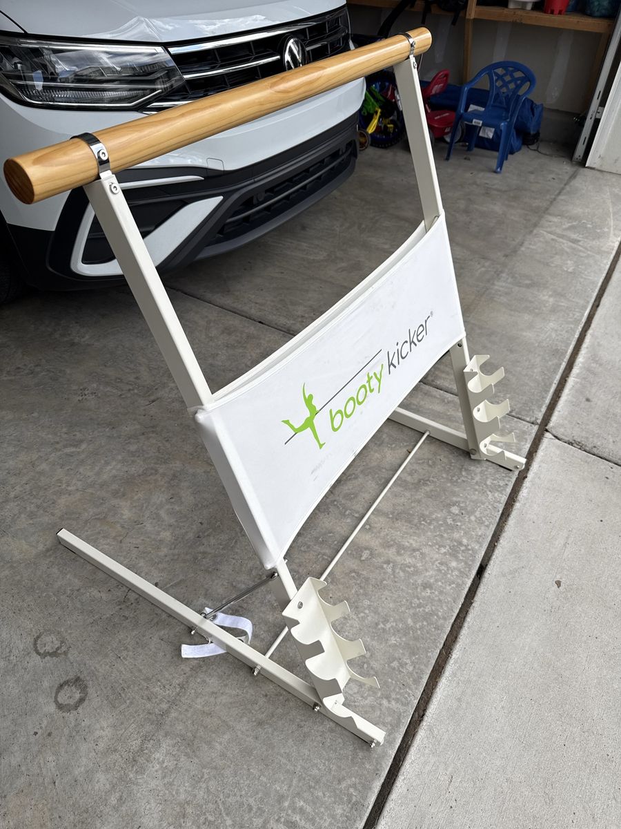 Barre Fitness Booty Kicker