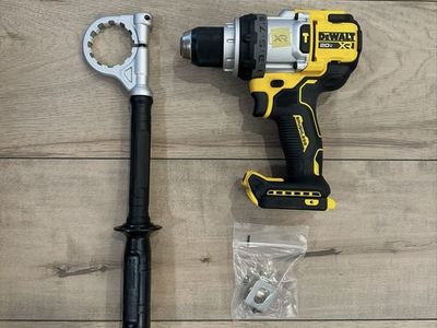DeWalt 20V MAX XR Brushless Hammer Drill with Side Handle and Belt Clip DCD1007