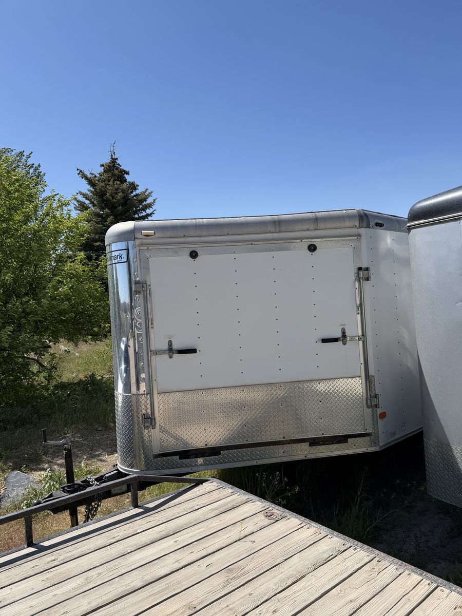 2003 Haulmark 24 foot enclosed trailer
