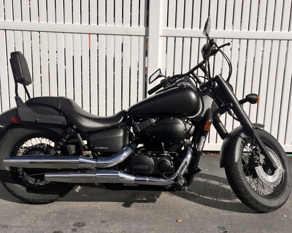 2022 Honda Shadow Phantom Motorcycle - Matte Black Cruiser *Low Miles*