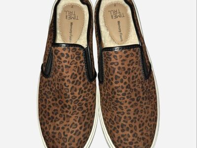 time and tru slip on shoes