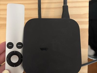 Apple TV 3rd Gen A1427/A1469 Streaming Media Player with Remote & Power Cord