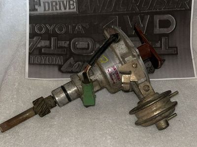 Toyota Land Cruiser 2F 029100-6821 Distributor - Vintage Auto Part