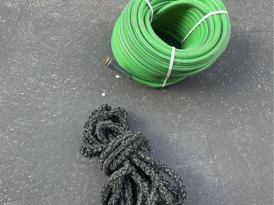 Garden Hose (Green) & Expandable Hose (Black)