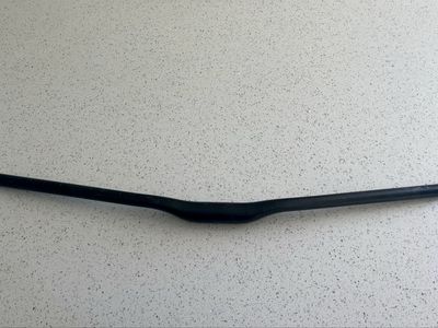 Oneup Components mountain bike Carbon handlebars 780mm handle bar V1 One Up