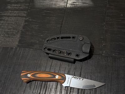 MKC x HOYT edition knife