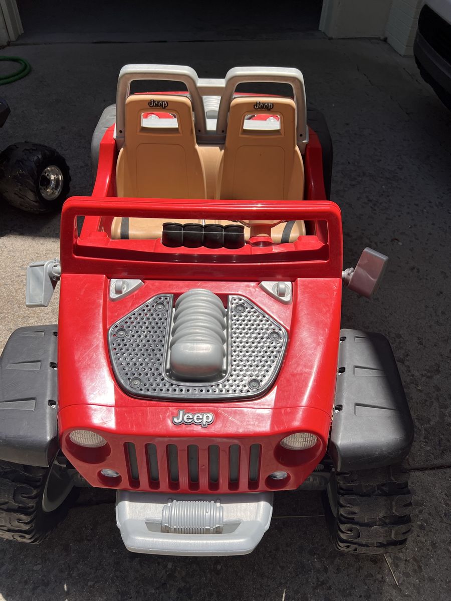 Kids Power Wheels Fisher-Price Red Jeep