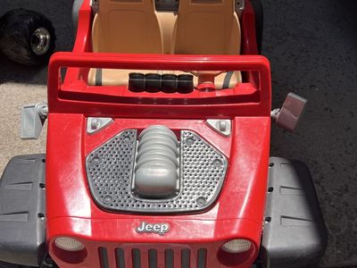 Kids Power Wheels Fisher-Price Red Jeep