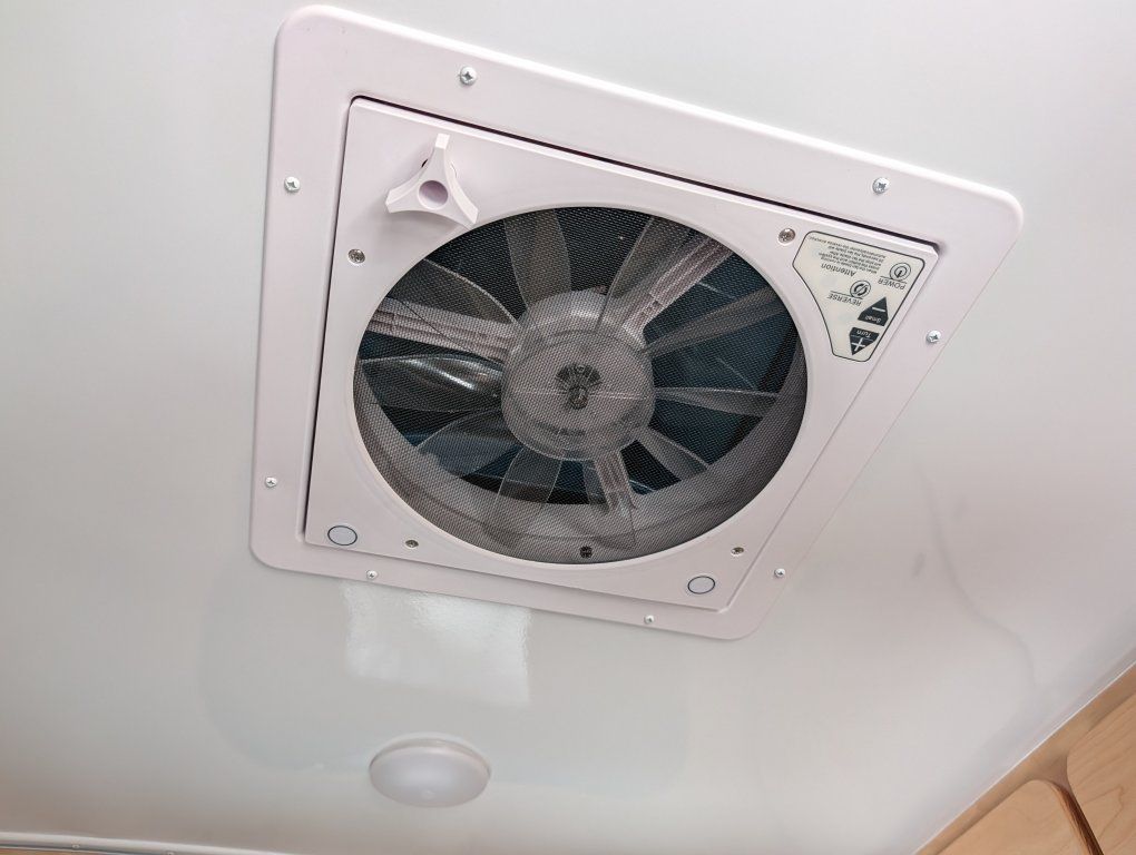 Main image 7