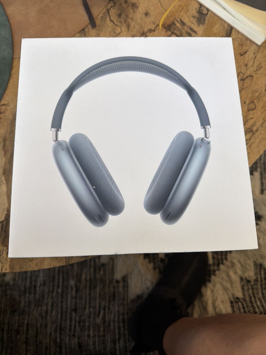 Brand New AirPods Max Headphones/Blue
