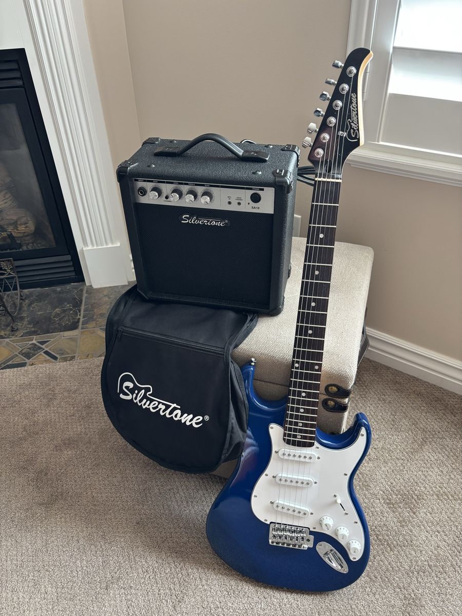 Electric Guitar Complete Bundle By Silvertone