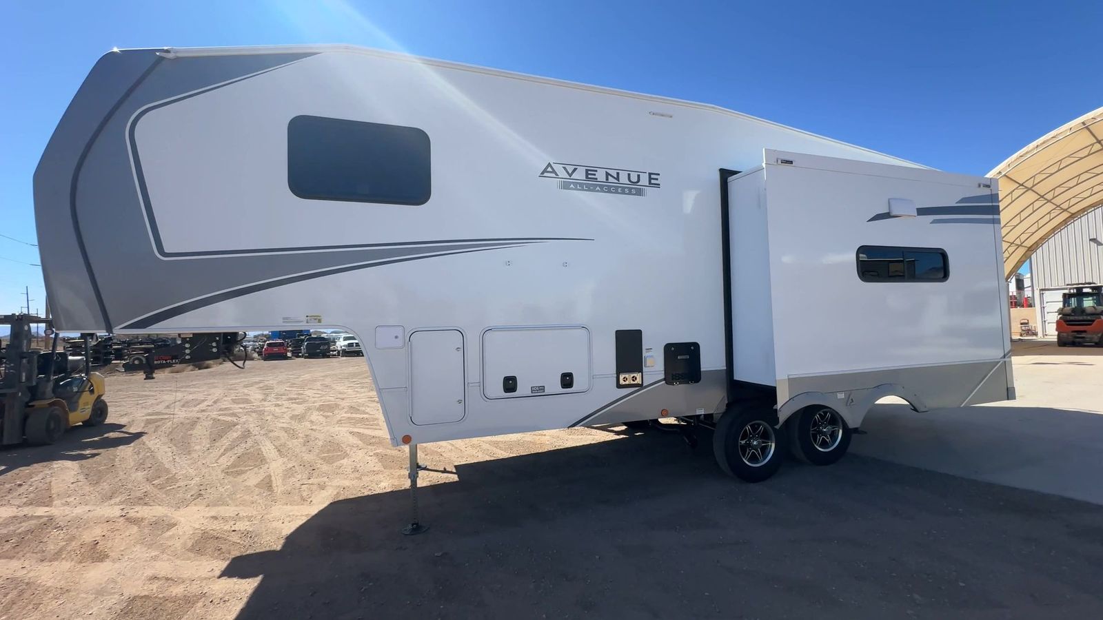 2026 Alliance RV Avenue All-Access 25RL